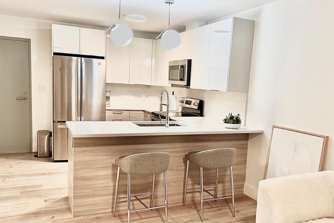 Modern 2 Bed Furnished Apartment In Quincy Eksteriør billede